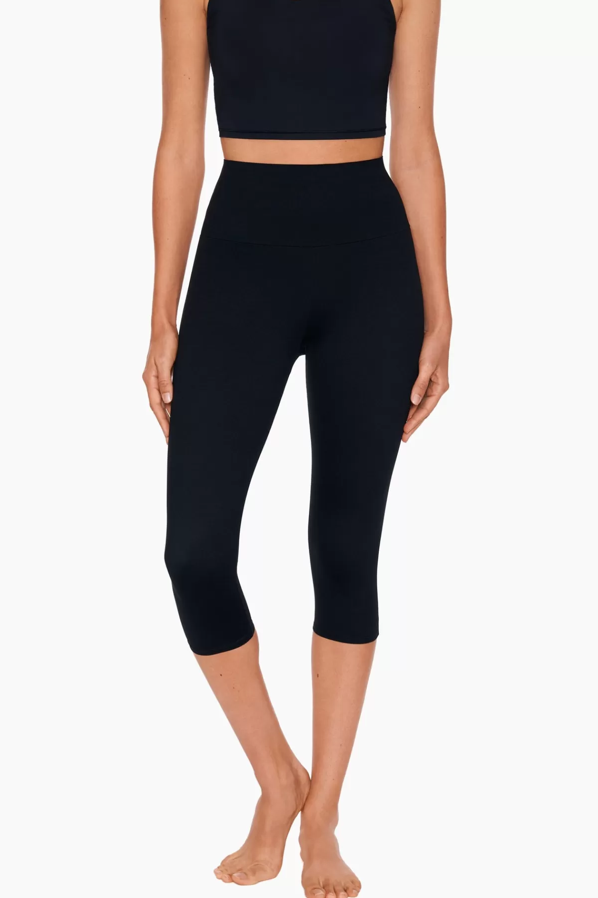 Miraclesuit High-Rise Capri Legging | Women Solid